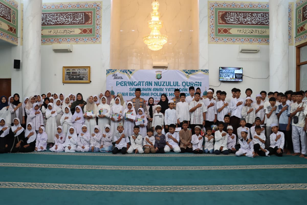 Kapolres Metro Depok Santuni 100 Anak Yatim dan Buka Puasa Bersama Peringati Nuzulul Quran